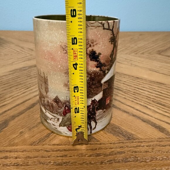 Set of 3 Vintage Metal Christmas Canisters Food Safe Holiday Storage Tins - Picture 10 of 13